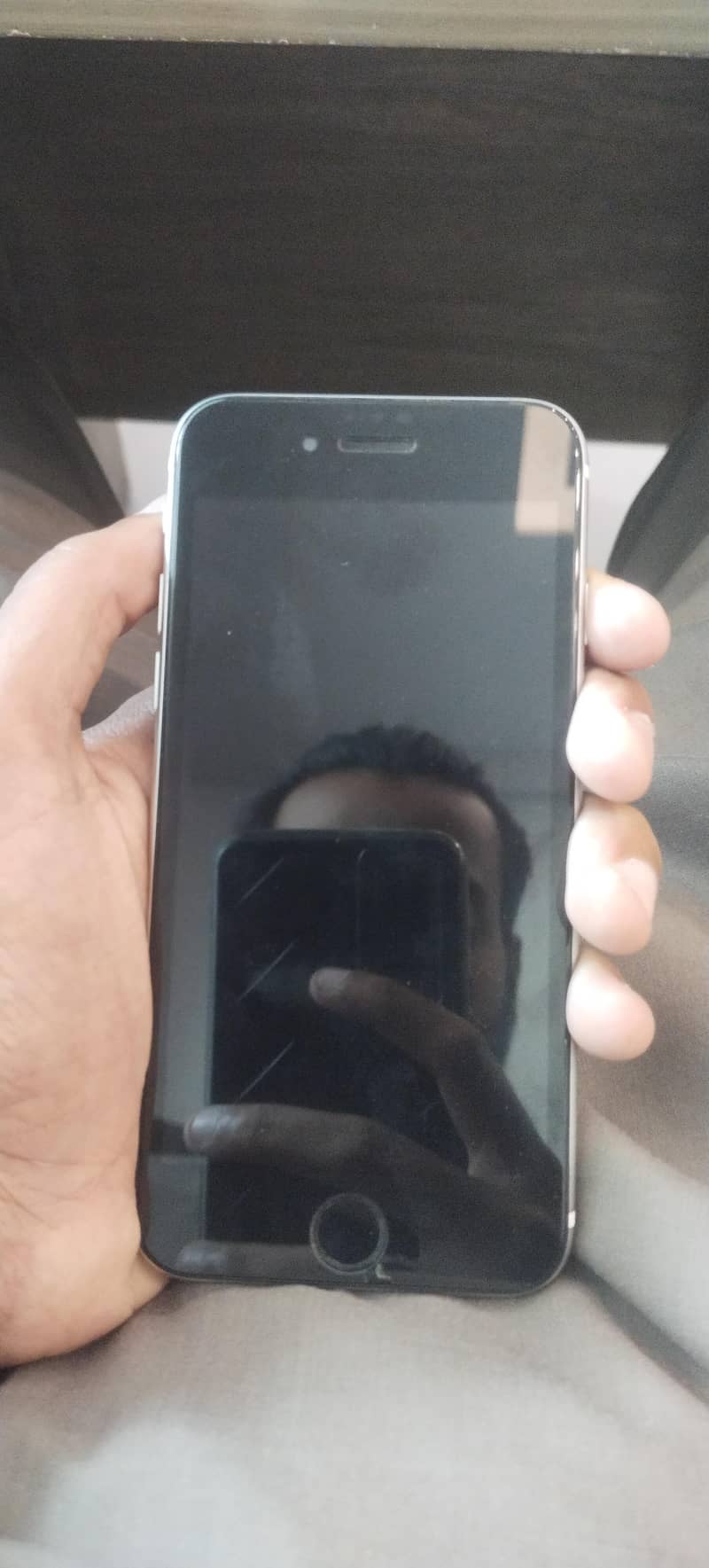 Apple iPhone SE 3