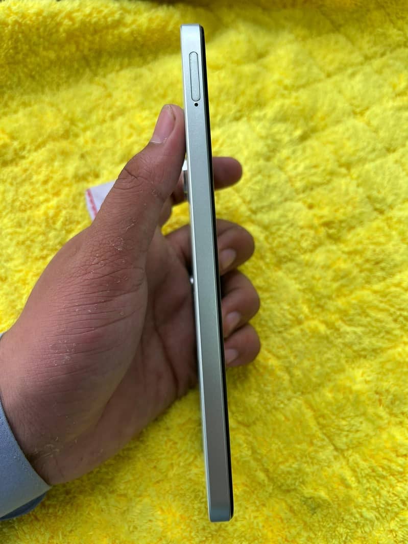 Realme Note 60x 1