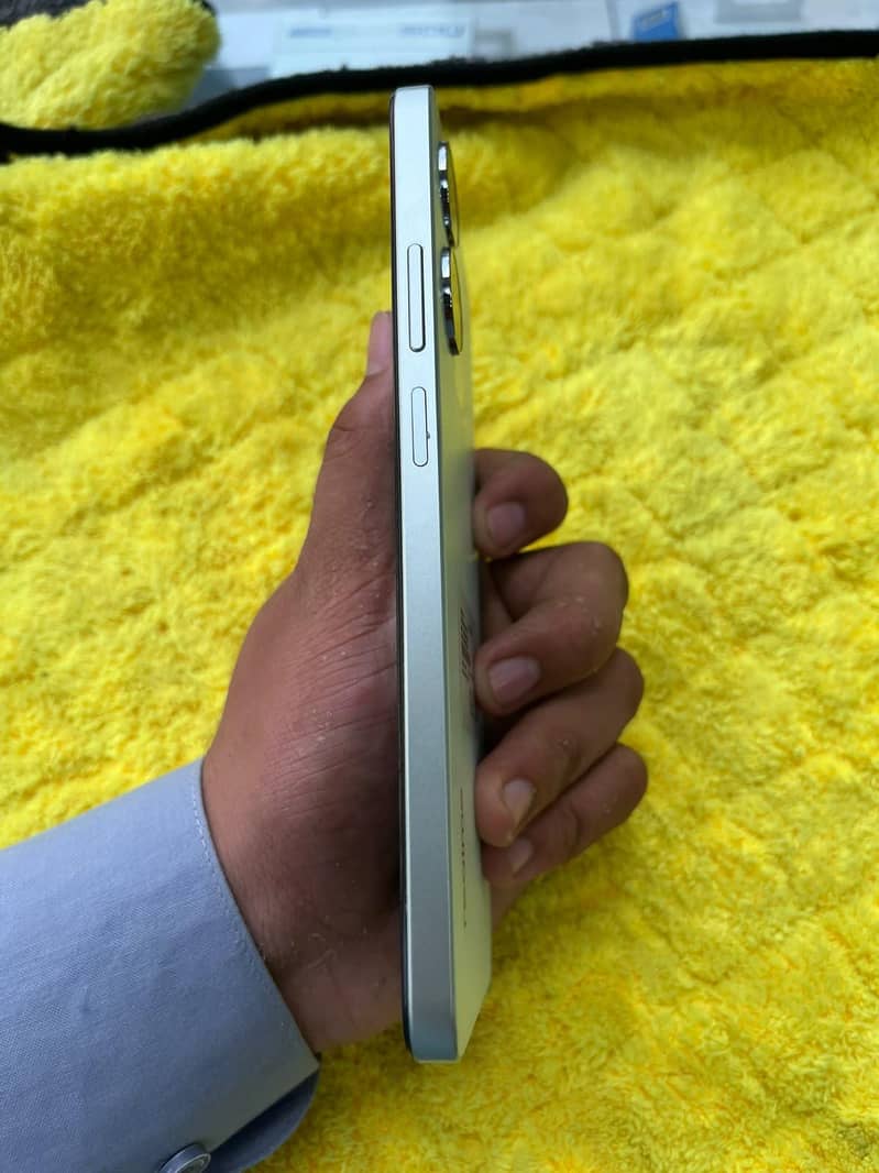 Realme Note 60x 3