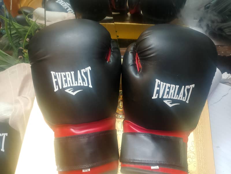 boxing gloves 4