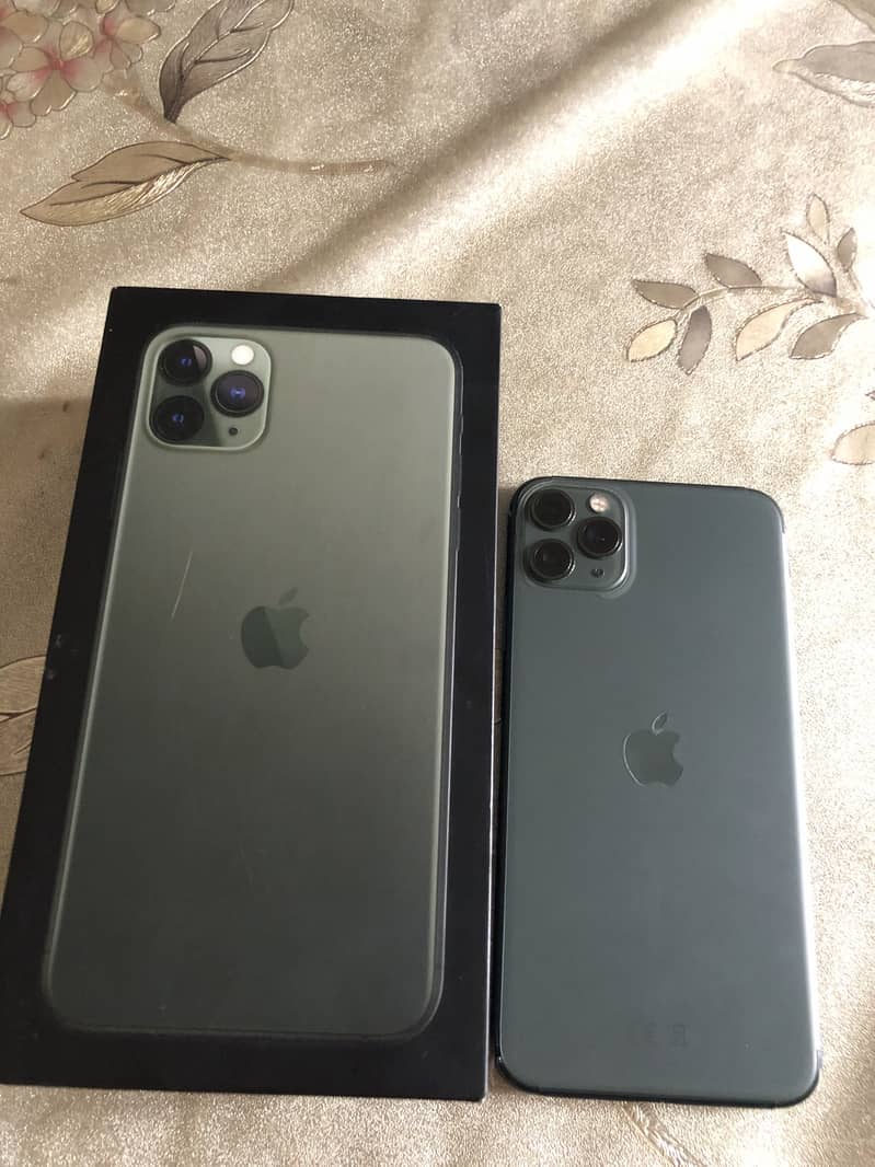 iPhone 11 Pro Max 0