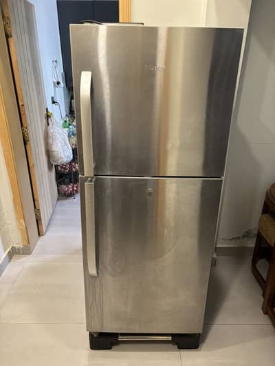 Haier Fridge metallic full size