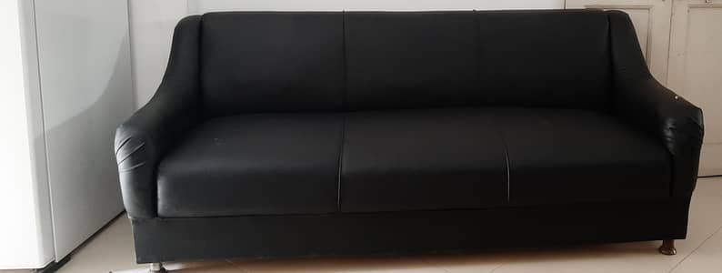 Moving out se  5 seat  Sofa set