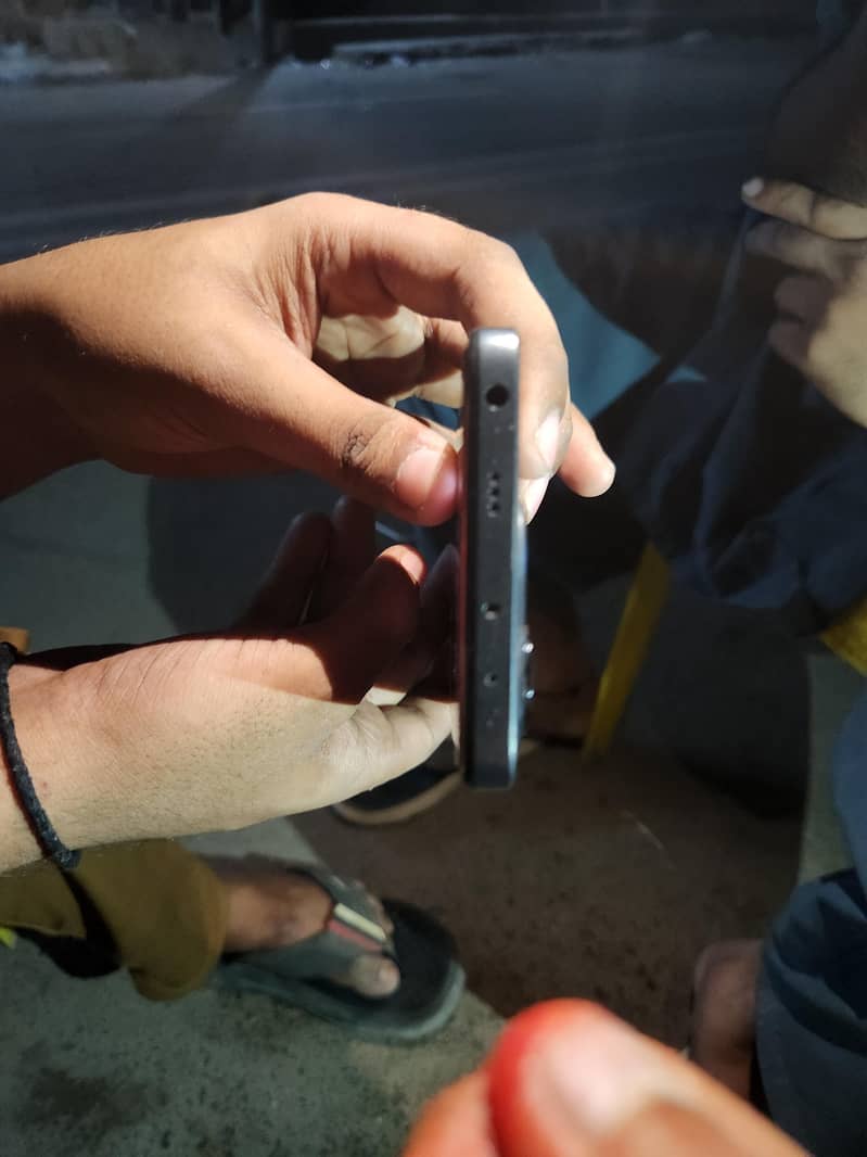 Xiaomi Redmi Note 14 0