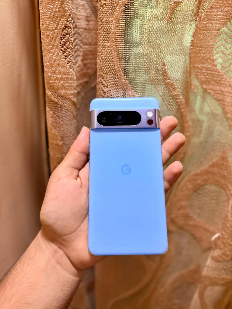 Google Pixel 8 Pro 2