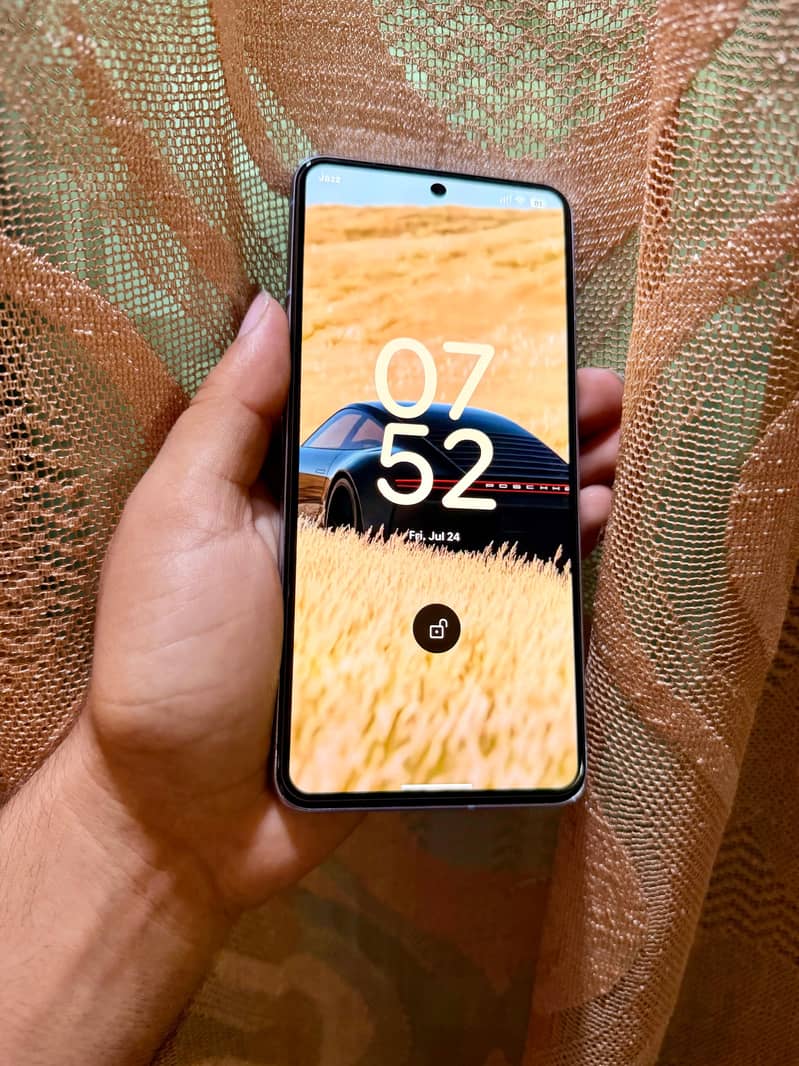Google Pixel 8 Pro 7