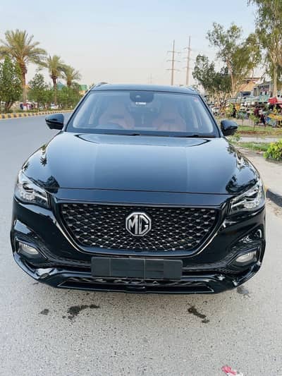 MG HS 2023