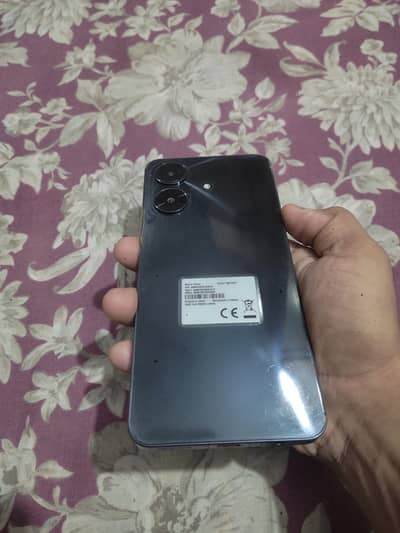 Realme Note 60