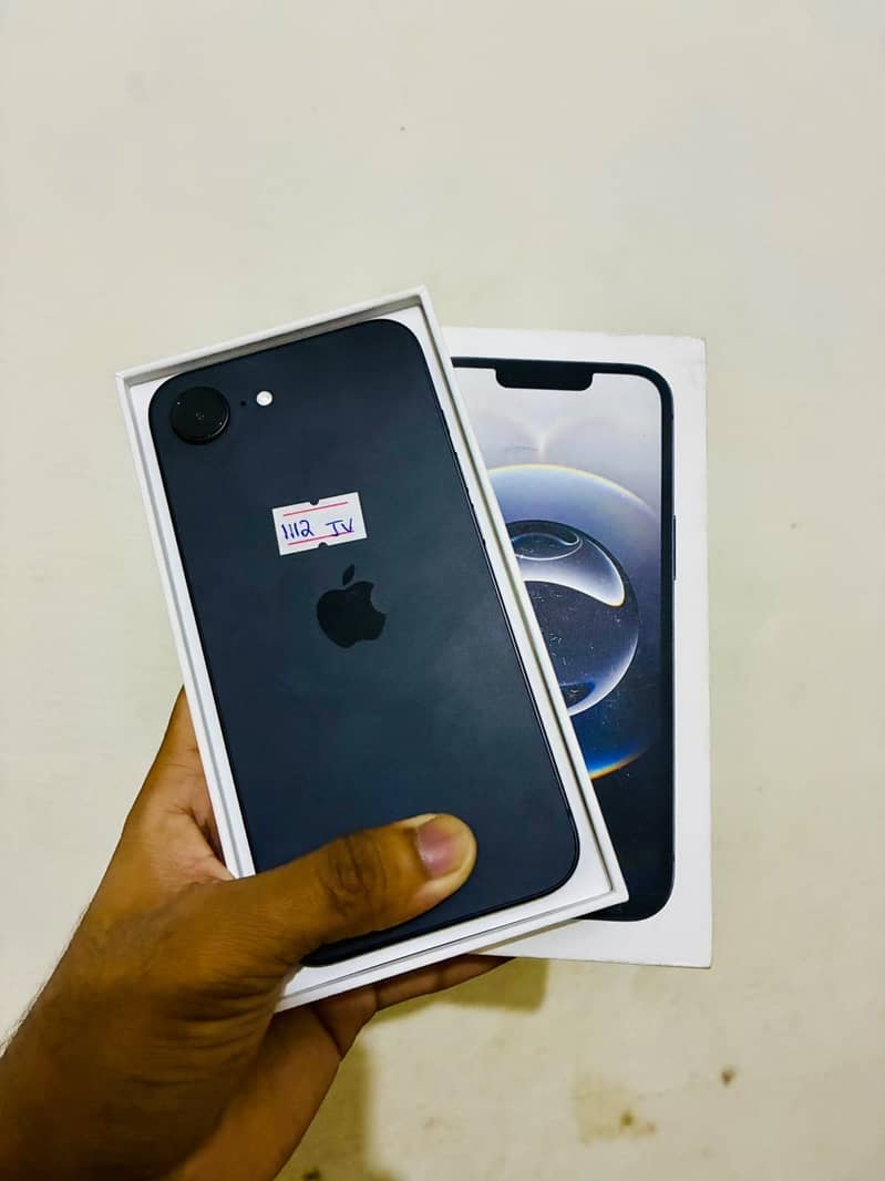 Iphone 16e 0