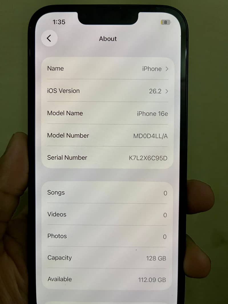 Iphone 16e 3