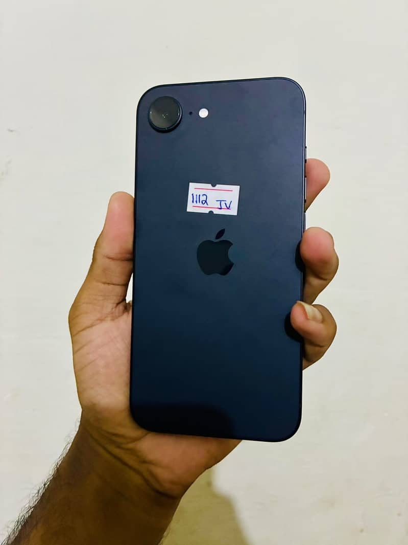 Iphone 16e 8