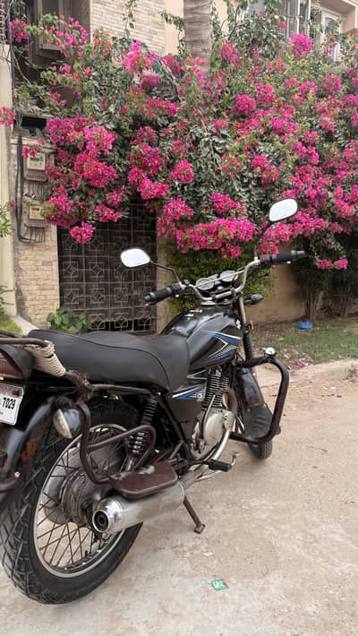Suzuki GS150 motorcycle