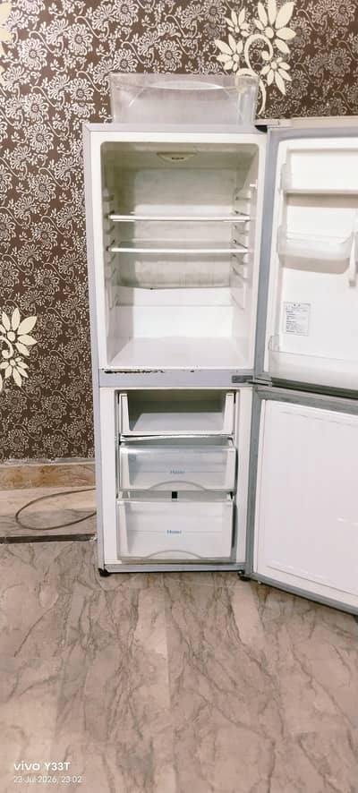 Haier Fridge 2 door