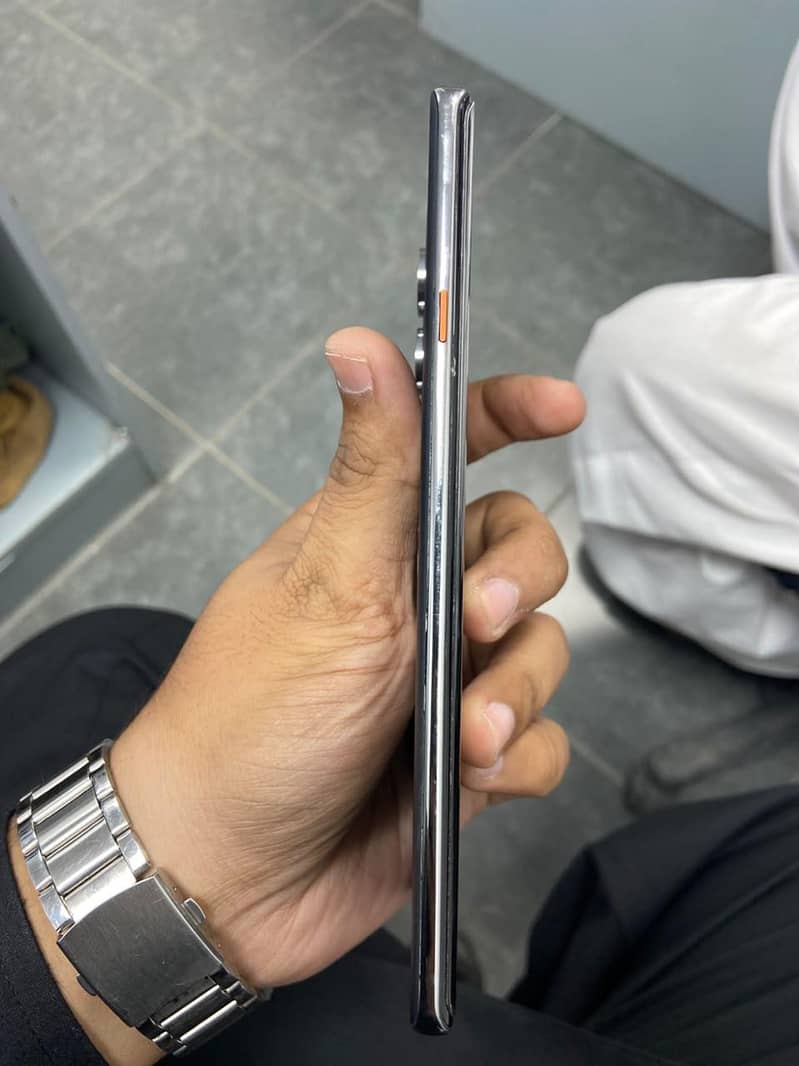 Tecno Camon 40 Pro 4