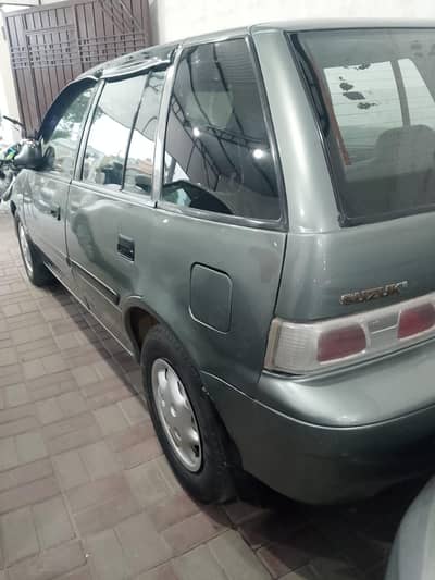 Suzuki Cultus 2012