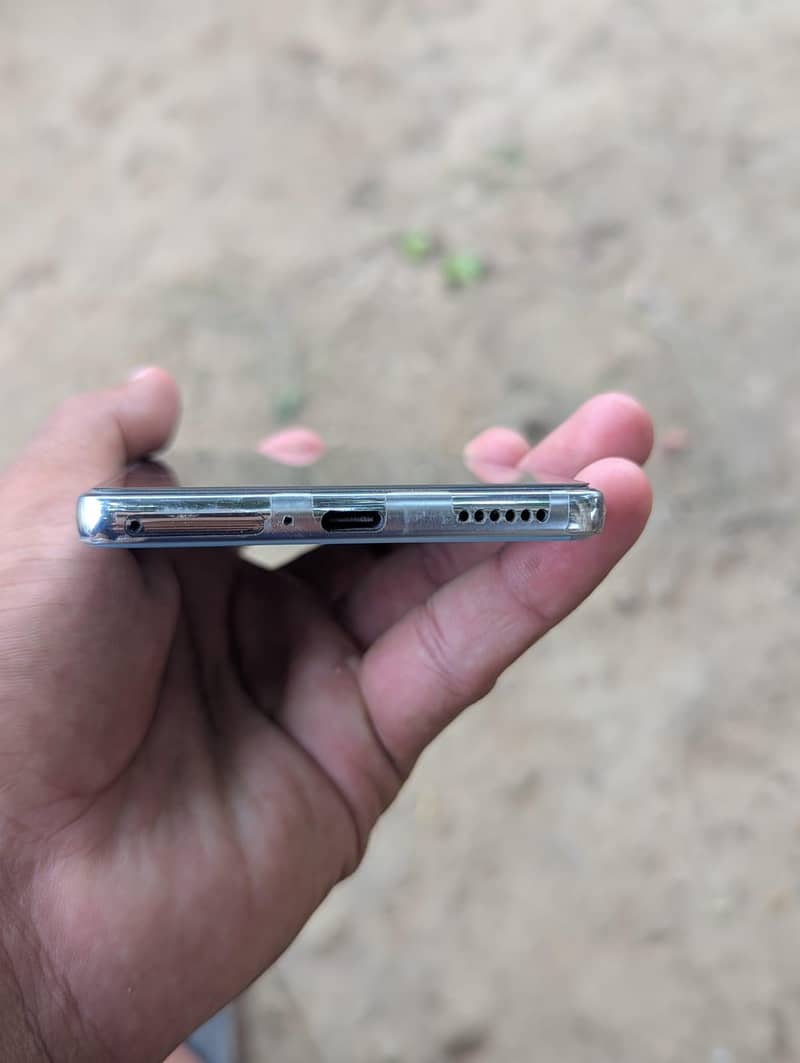 Tecno CAMON 40 Pro 3