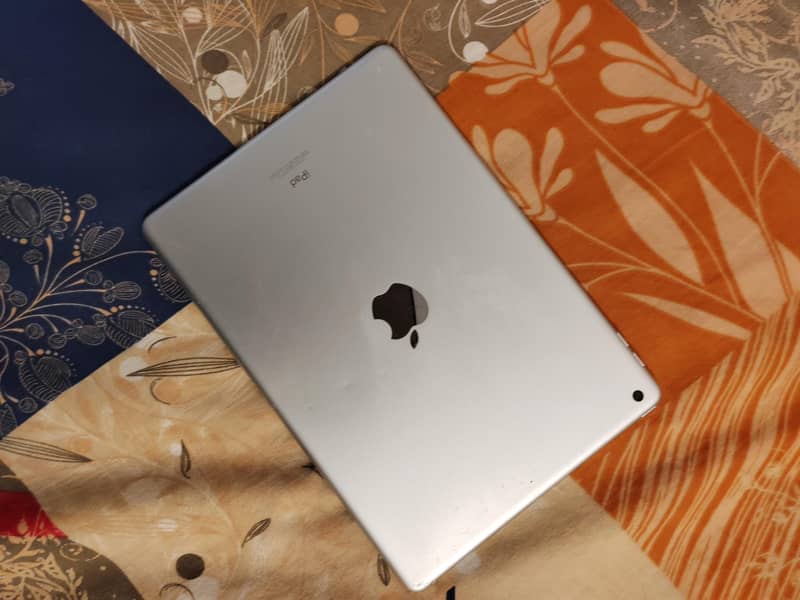 IPAD GEN 8 1