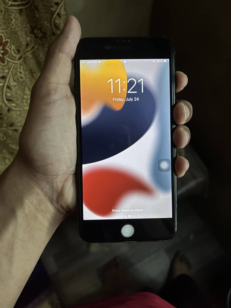 Apple iPhone 7 Plus 1
