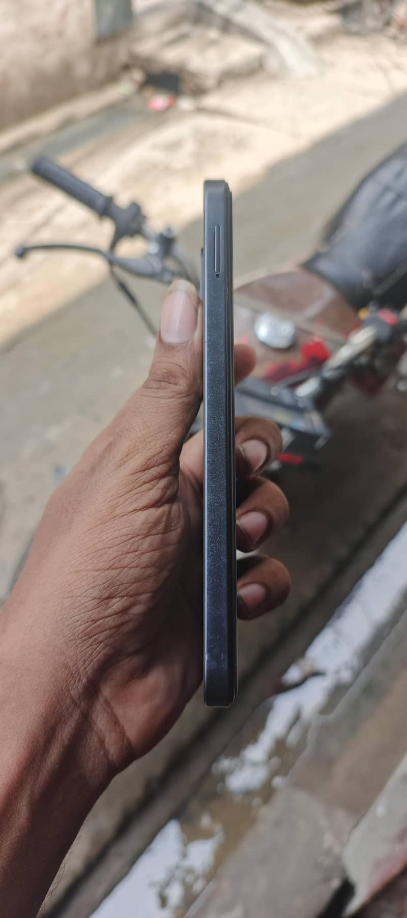 Itel 100C 2