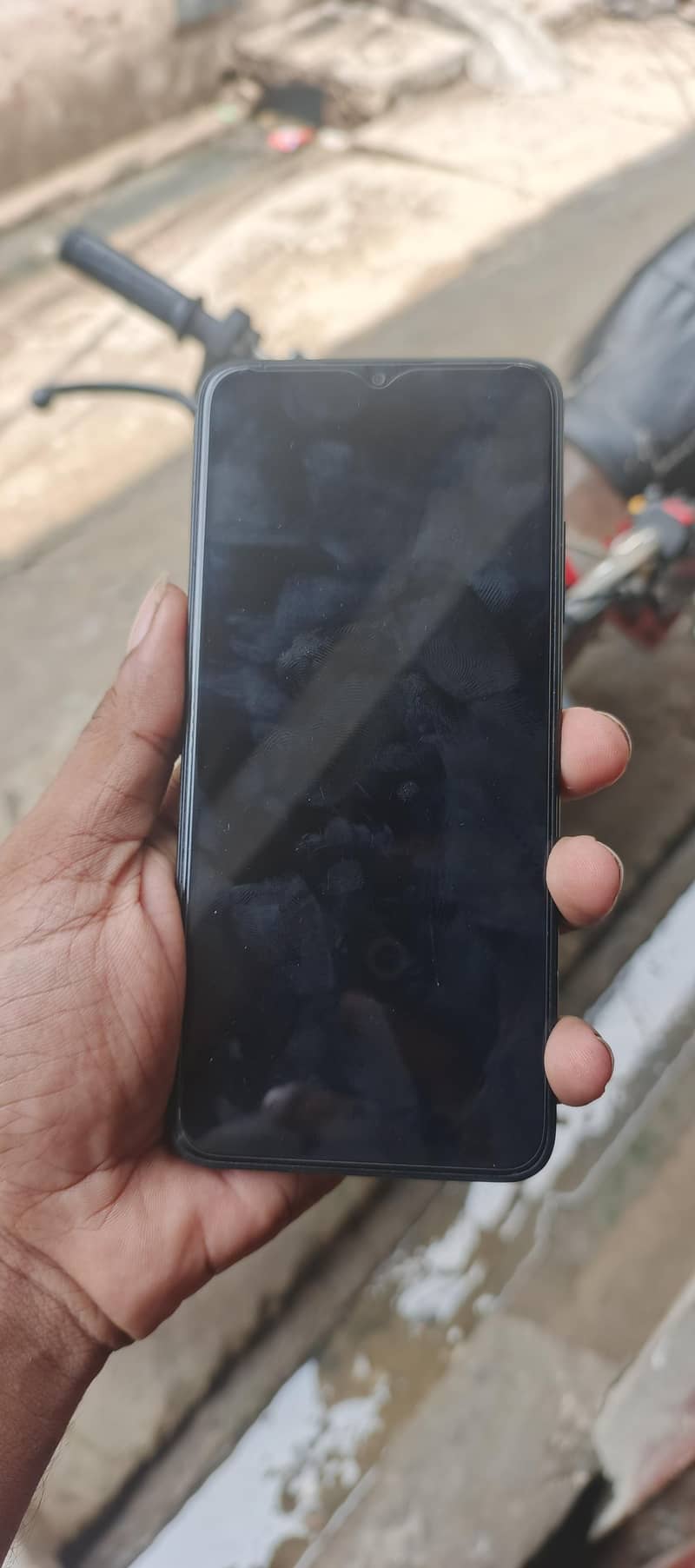 Itel 100C 3