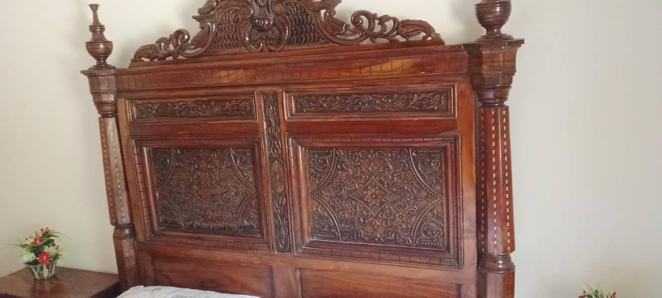 Double Bed Chinioti 0
