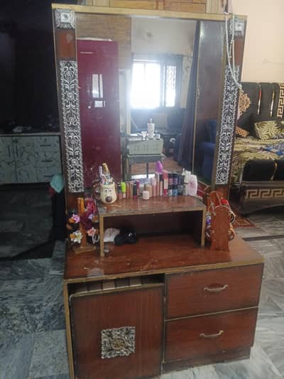 wooden dressing table