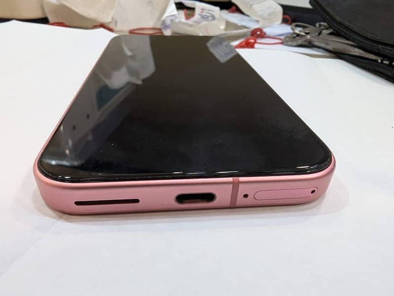 Google Pixel 9 7