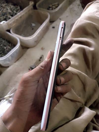 Vivo Y51s