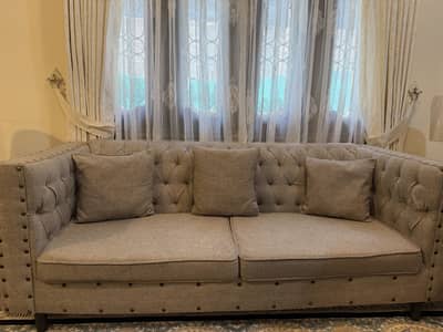 Greyish sofa set for 6 persons