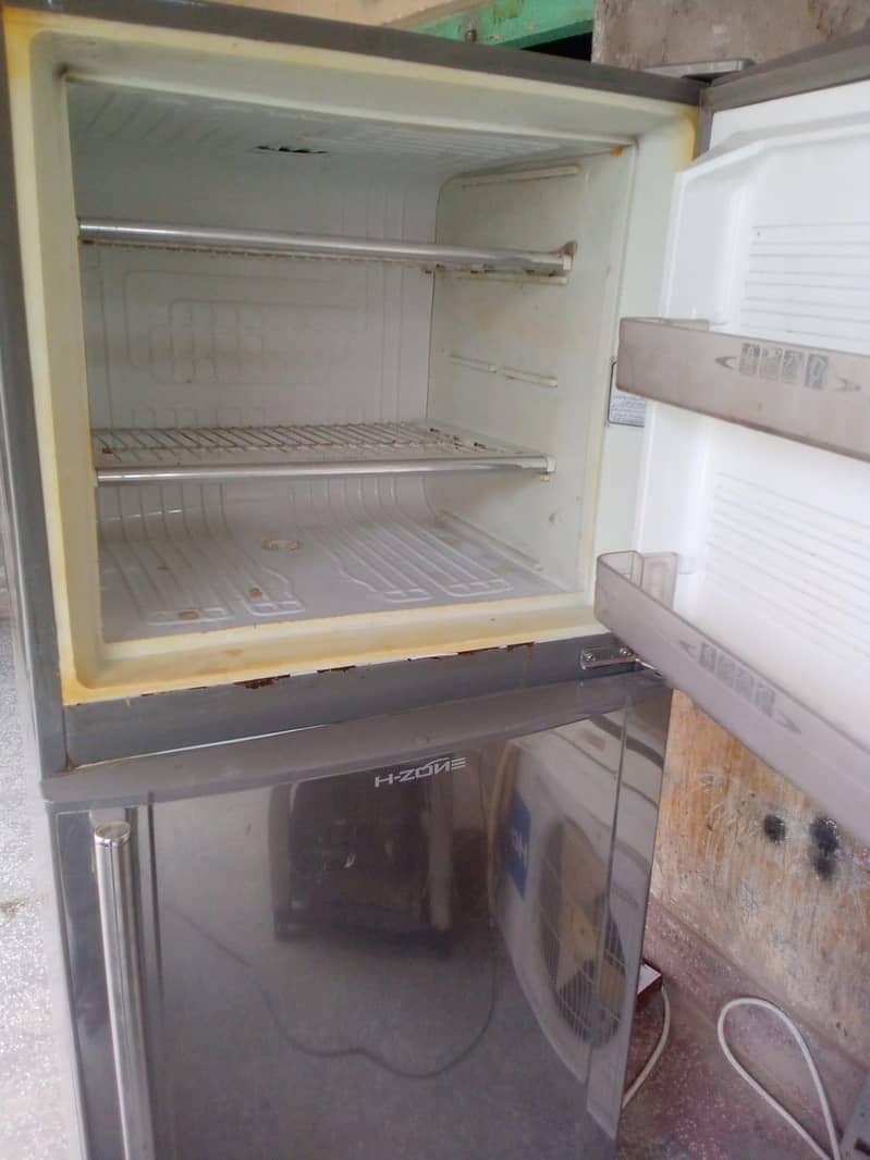Dawlance Fridge 4