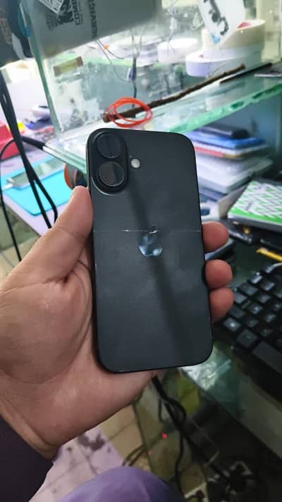 Apple iPhone 16 17 cycle count 100 battery 128 gb jv