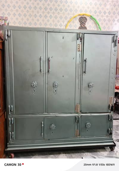 Steel Wardrobe Almirah