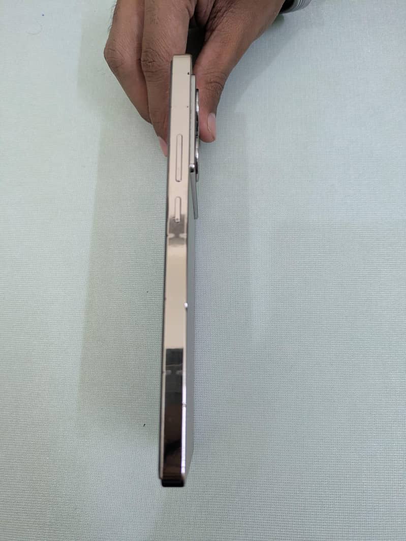Infinix Note 40 2