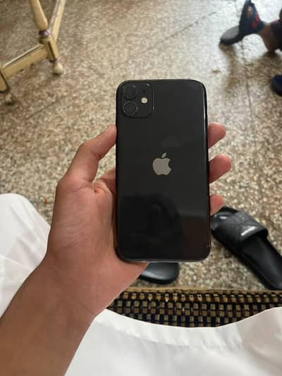 iPhone 11 message on WhatsApp number 923106166898