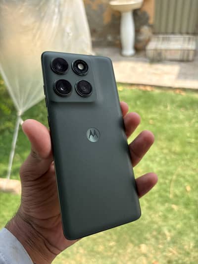 Motorola Edge 2025