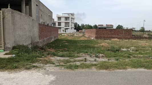 Build Your Dream Home On A Prime 5 Marla Plot In Eden Gardens