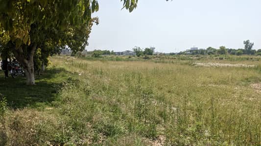 7 Marla Corner Plot facing park on 50 Ft Road DHA phase 8 Sector X Near Ring Road.