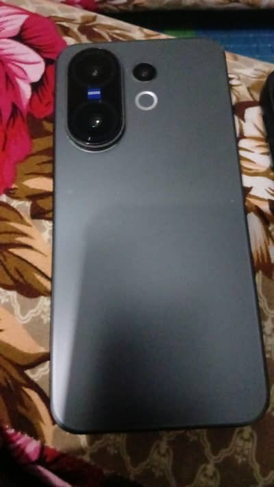 Vivo X200FE