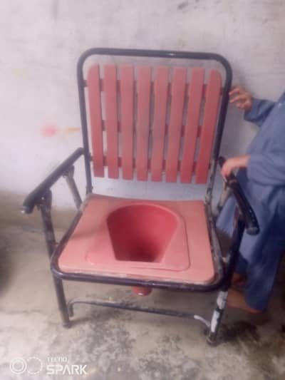 chair for patient not used good contoion