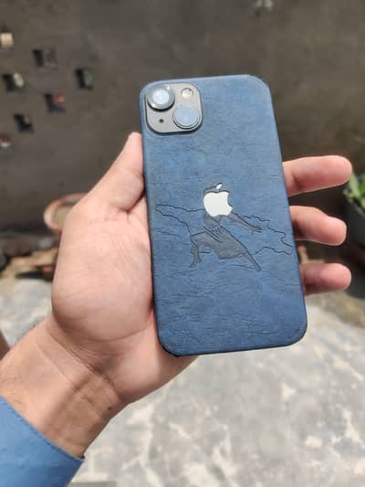 Apple iPhone 13     sasta phone