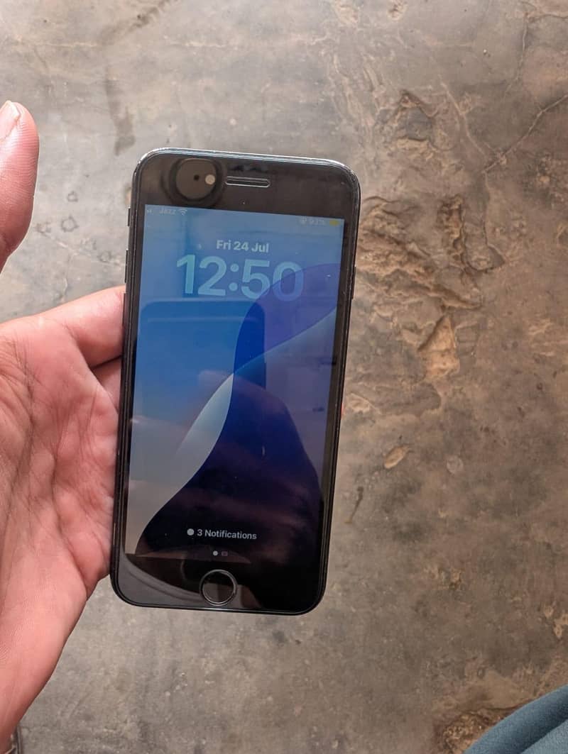 Apple iPhone SE 1