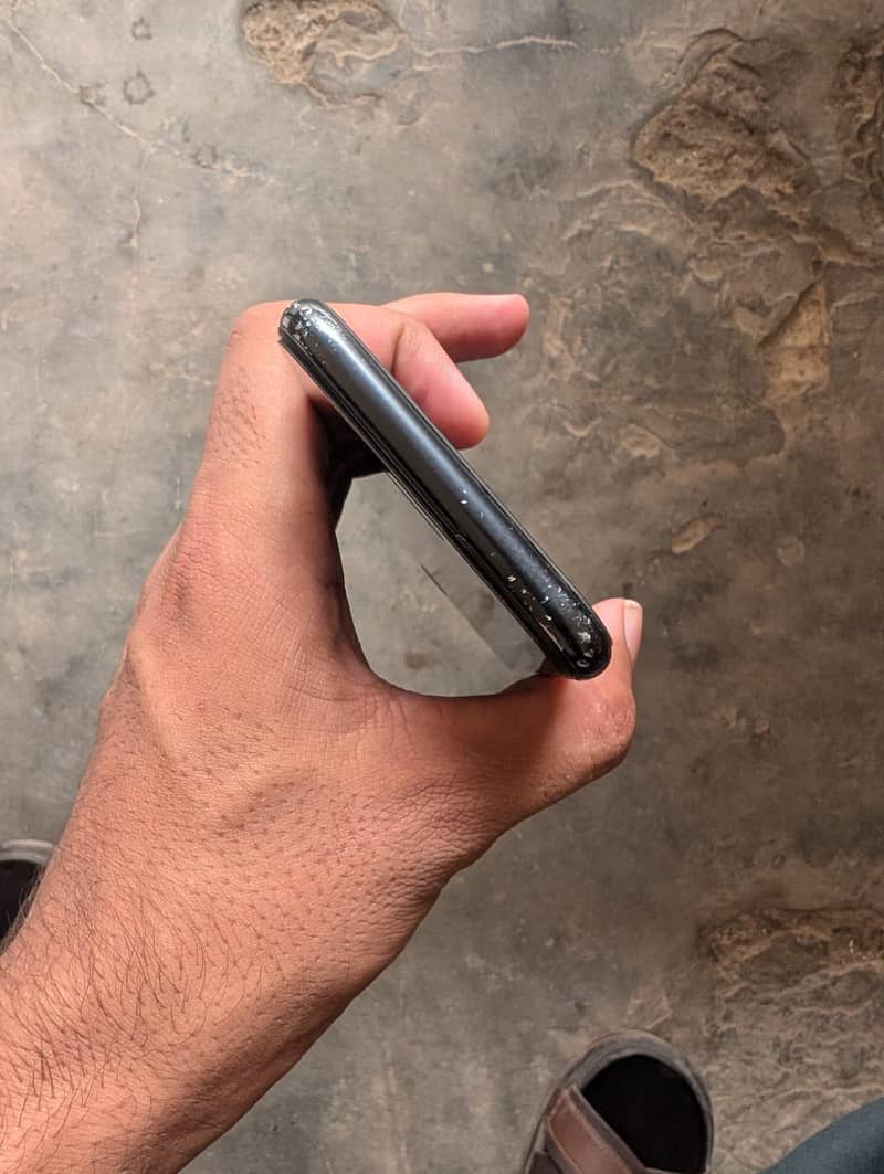 Apple iPhone SE 3