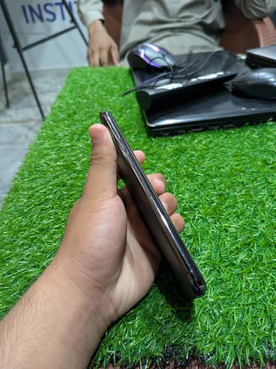 Apple iPhone 11 Pro