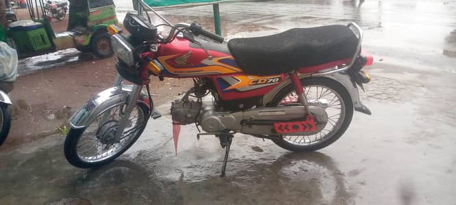 Honda CD 70 like new byic
