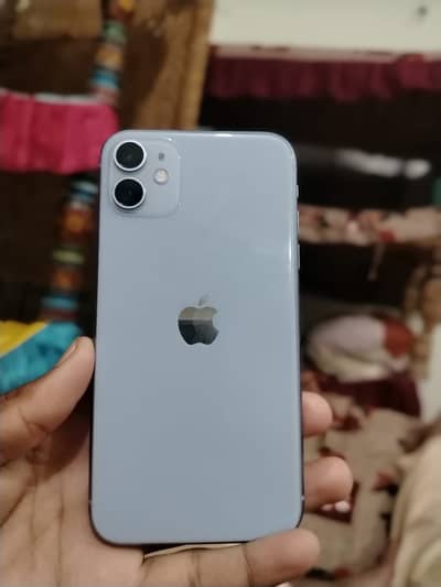 iPhone 11
