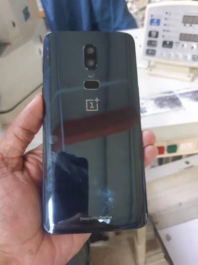 One Plus 6