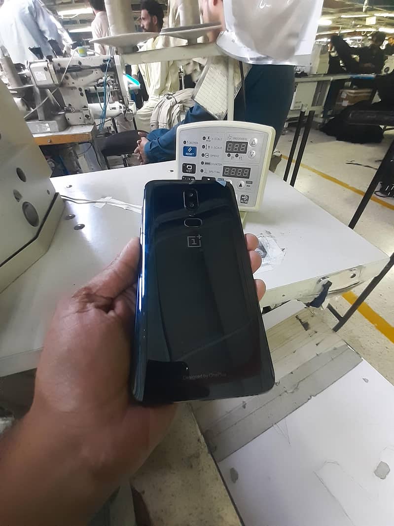One Plus 6 5