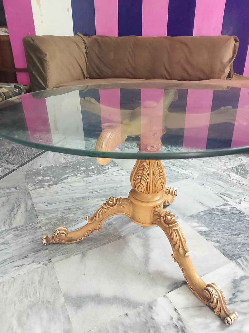 glass table 1