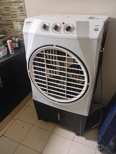 Room air cooler