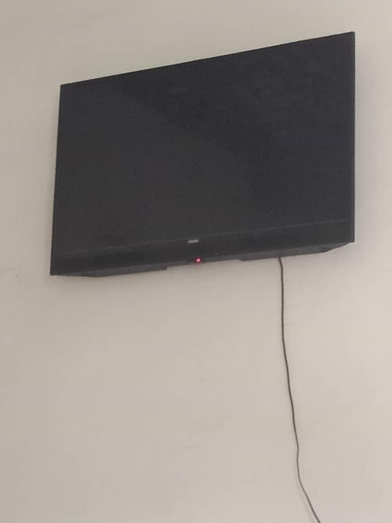 LED TV 2